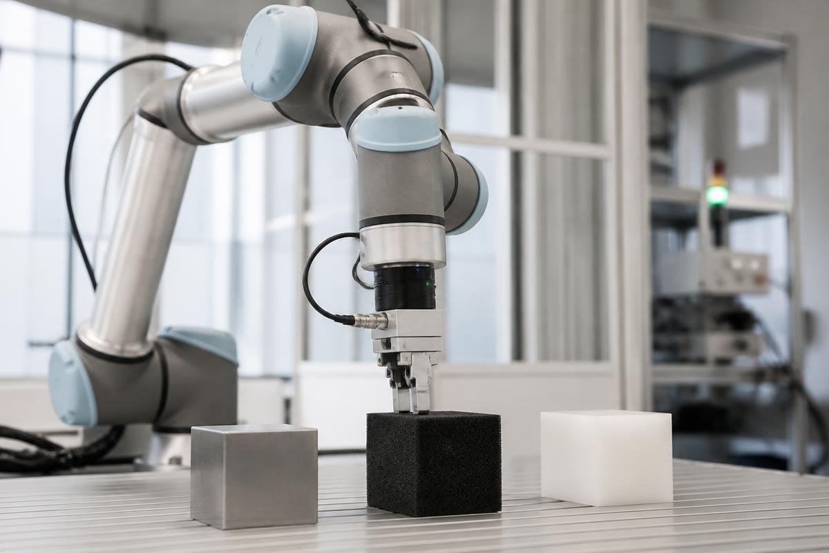 how-robots-detect-heat-pressure-and-motion-1200x800-v1.jpg